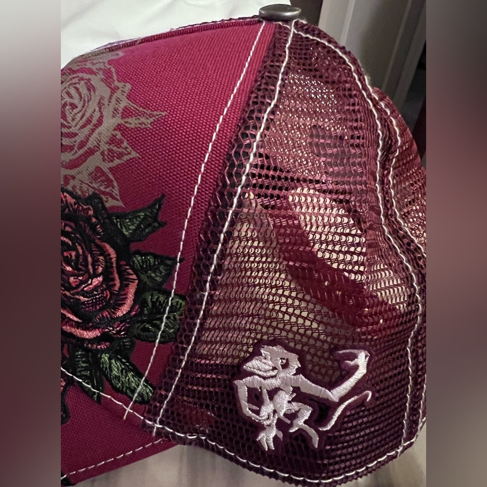 Red Monkey Burgundy Skull Embroidered Cap - Picture 7 of 9